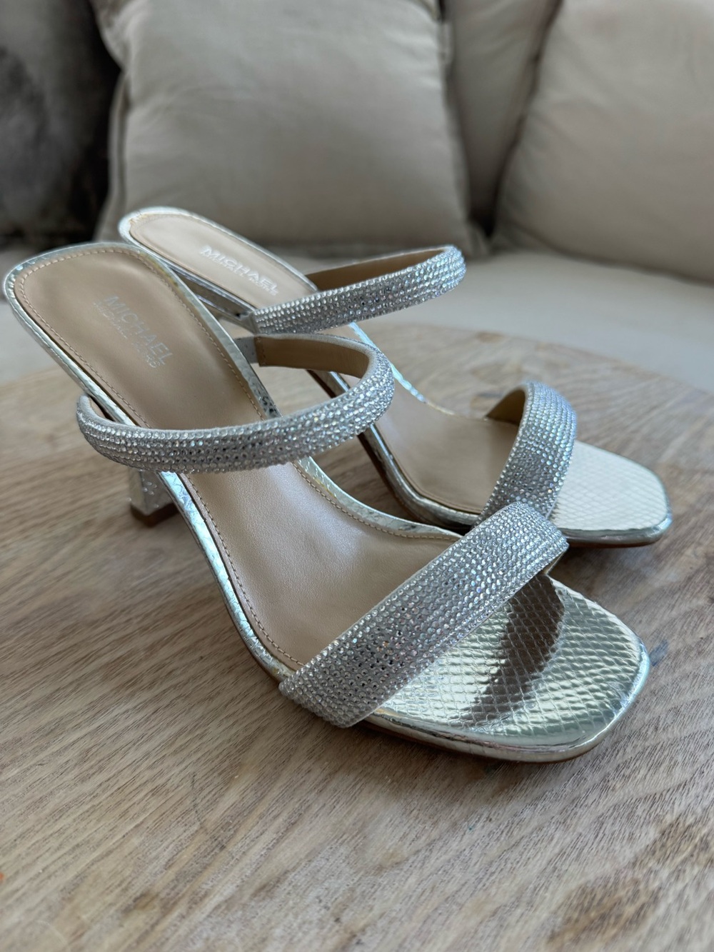 MICHAEL KORS Clara Embellished Silver Metallic Snake Embossed Sandal US 7 - Picture 2 of 6